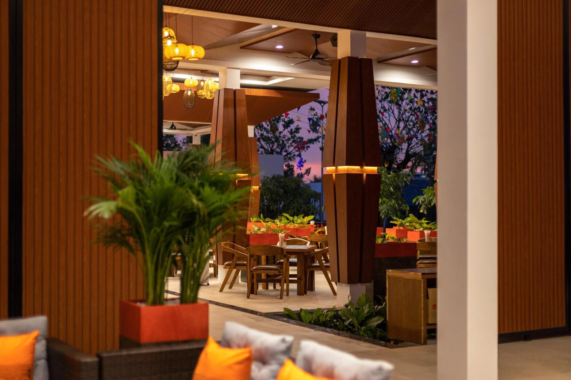 Wonderland Suites And Resort Sihanoukville Exterior photo