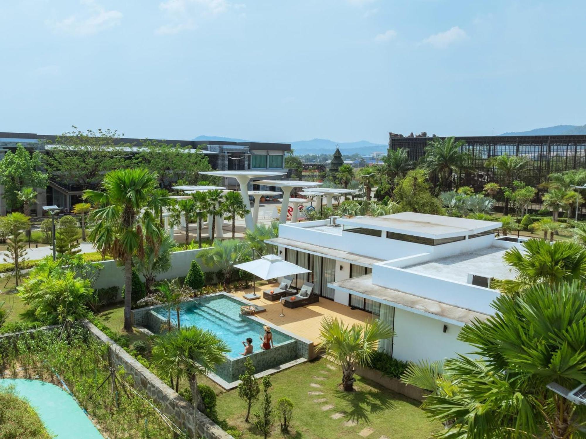 Wonderland Suites And Resort Sihanoukville Exterior photo